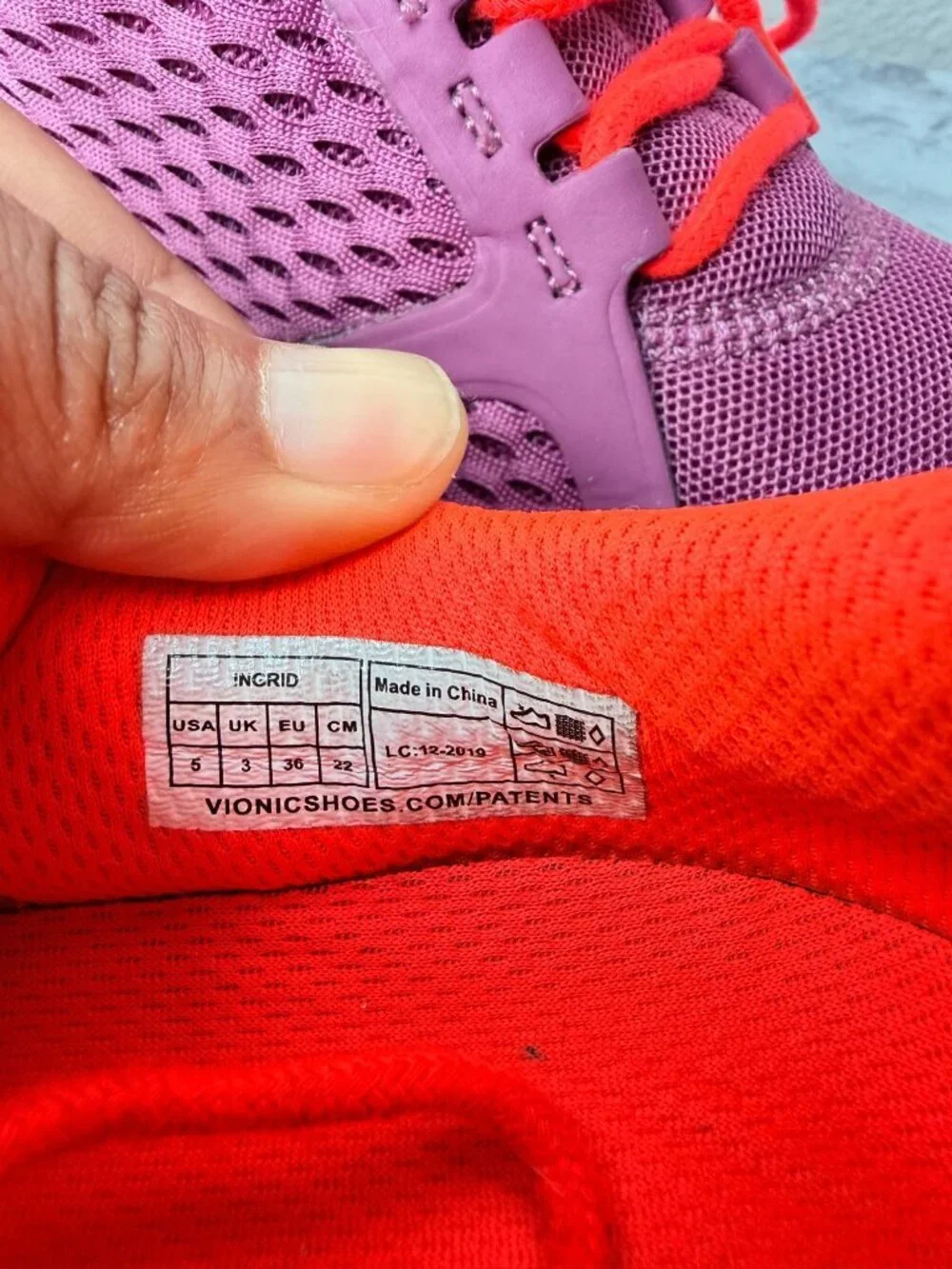Vionic Womens Ingrid Purple Athletic Sneakers Size 5 With Orange Accents